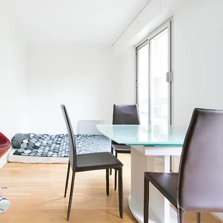 Appartement Charming Near The Champ De Mars *