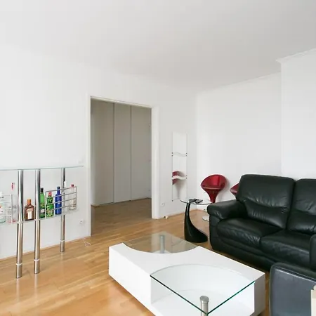 Appartement Charming Near The Champ De Mars *